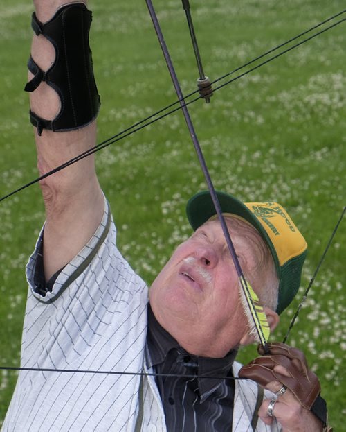 ZACHARY PRONG / WINNIPEG FREE PRESS  Don Cook, one of the club's longest participating members, takes a shot. June 29, 2016.