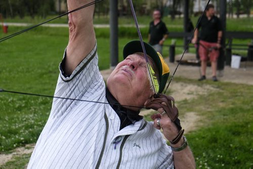 ZACHARY PRONG / WINNIPEG FREE PRESS  Don Cook, one of the club's longest participating members, takes a shot. June 29, 2016.