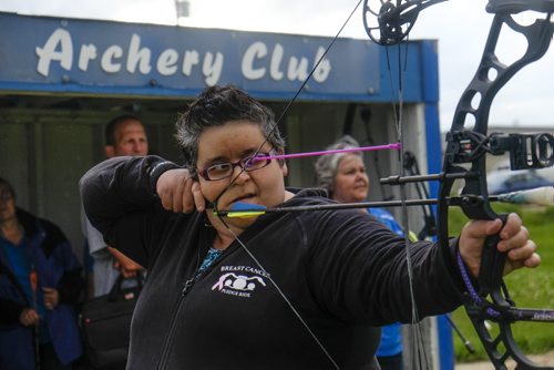 ZACHARY PRONG / WINNIPEG FREE PRESS  Fran Messina, a member of the St. Sebastianette Archery Club, takes a shot. June 29, 2016.
