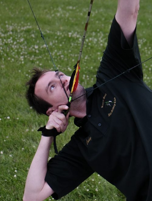ZACHARY PRONG / WINNIPEG FREE PRESS  Cody Pierson, the vice-president of the Robin Hood Archery Club, takes a shot. June 29, 2016.
