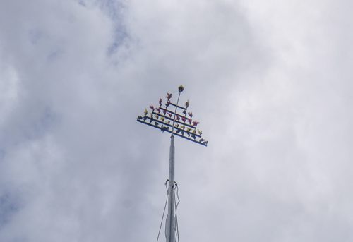 ZACHARY PRONG / WINNIPEG FREE PRESS  The fork in vertical archery stands at 100 ft. July 29, 2016.