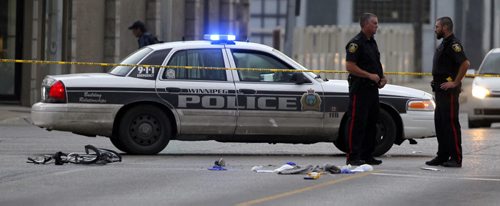 BORIS MINKEVICH / WINNIPEG FREE PRESS MVC involving a cyclist at Main and Logan. July 19, 2016