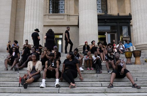 ZACHARY PRONG / WINNIPEG FREE PRESS  People gather on the steps of the Legislative Building for a Black Lives Matter Vigil. July 20, 2016.