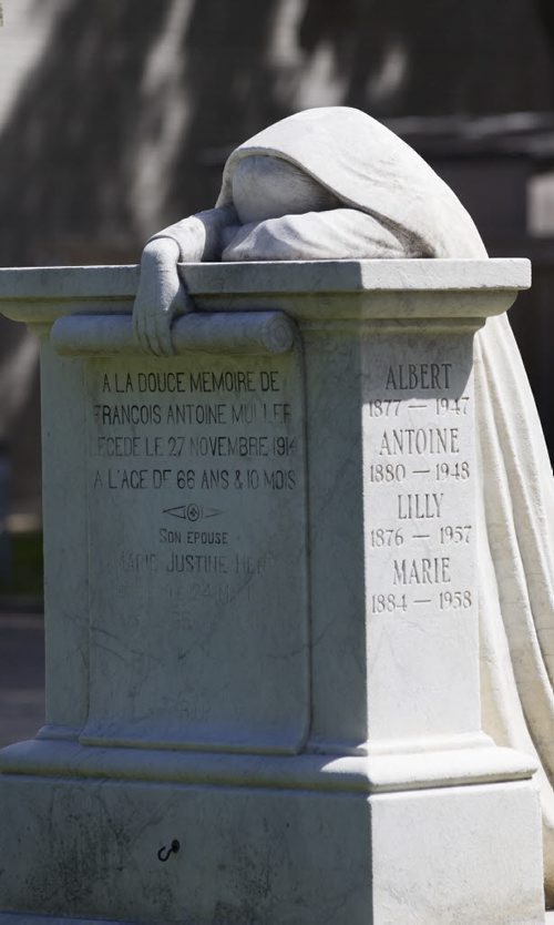 RUTH BONNEVILLE / WINNIPEG FREE PRESS  Beautifully expressed  headstone of  Francois Antoine Muller.   See Bill Redekop's story on St. Boniface Cemetery.     July 21, 2016