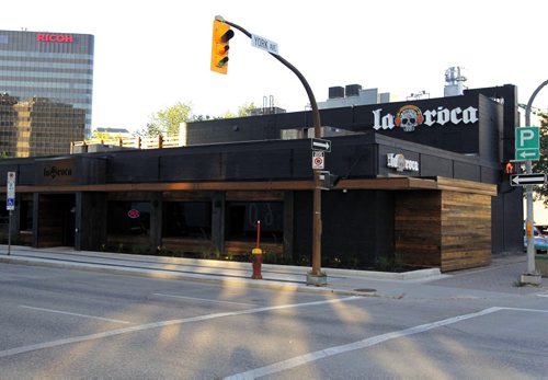 BORIS MINKEVICH / WINNIPEG FREE PRESS RESTAURANT REVIEW -  La Roca. 155 Smith Street. Mexican food.  Exterior photo.  July 21, 2016