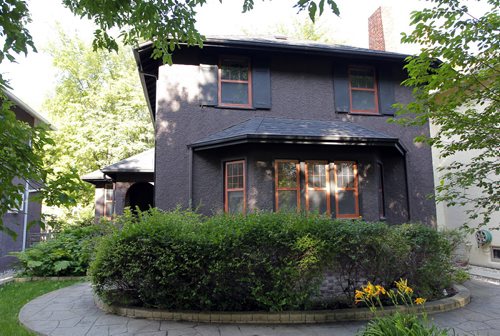 BORIS MINKEVICH / WINNIPEG FREE PRESS HOMES - 245 WATERLOO STREET - Exterior. July 26, 2016