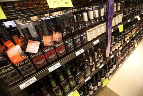 RUTH BONNEVILLE / WINNIPEG FREE PRESS  Generic shots of shelves of liquor at MLCC River and Osborne.  See story on Booze pricing.    July 27, 2016