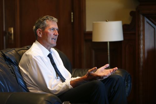 WAYNE GLOWACKI / WINNIPEG FREE PRESS    Manitoba Premier Brian Pallister interviewed in his office.  Nick Martin/Kristin Annable  stories August 9 2016