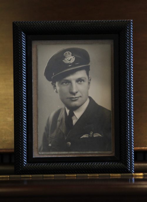 RUTH BONNEVILLE / WINNIPEG FREE PRESS  Portraits of WW2 vet Richard Sellen at his retirement residence in Oakbank Maniboa with photos of him while he was in service.      Sellen was a WW2 bomber pilot who has been part of the Follow-Up study for the last seven decades.   See Kevin Rollason story  Aug 09, 2016