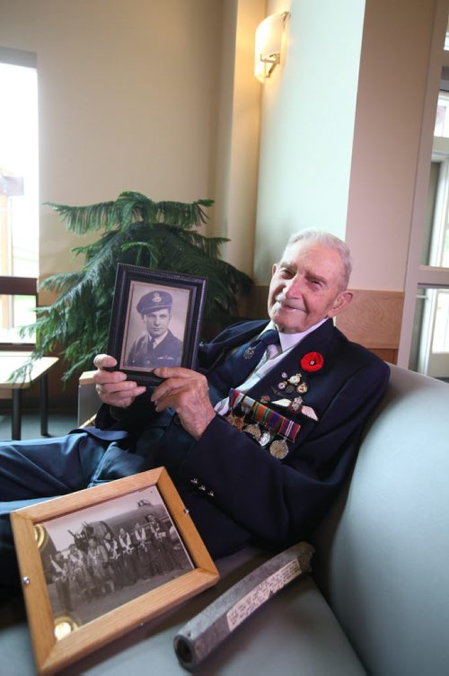 RUTH BONNEVILLE / WINNIPEG FREE PRESS  Portraits of WW2 vet Richard Sellen at his retirement residence in Oakbank Maniboa with photos of him while he was in service.      Sellen was a WW2 bomber pilot who has been part of the Follow-Up study for the last seven decades.   See Kevin Rollason story  Aug 09, 2016