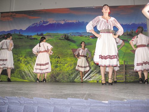 Canstar Community News August 5, 2016 - Dancers perform at the Romanian Pavilion during Folklorama 2016