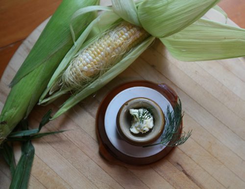 RUTH BONNEVILLE  / WINNIPEG FREE PRESS  ENT Food Front For Wendy King's Corn-on-the-cob toppings.   Honey dill butter. Aug 19 / 2016