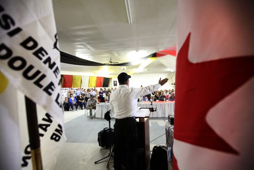 RUTH BONNEVILLE / WINNIPEG FREE PRESS  Tadoule Lake Chief Ernie Bussidor speaks to members of his reserve about the apology Minister Carolyn Bennett made to the Dene people earlier that day on behalf of the Government of Canada for the forced move of the Dene people in a formal ceremony Tuesday in Tadoule Lake.  See Alex Paul story.   Aug 16 / 2016
