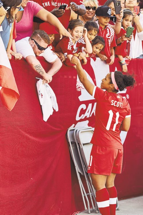 Canstar Community News Women's International Friendly 4 June 2016 - Toronto, ON, CAN Canada Soccer by Al Quintero   Desiree Scott with fans
