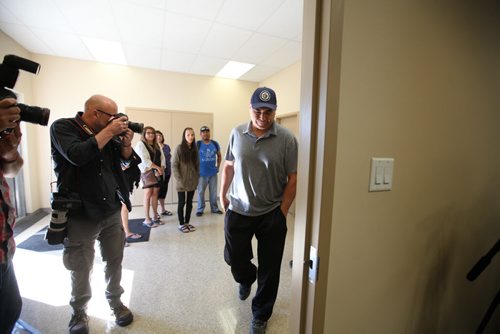 RUTH BONNEVILLE / WINNIPEG FREE PRESS  Norway House comfort resident Len Swanson makes his way into a boardroom at Norway House Offices in Winnipeg Friday at start of press conference announcing to the media that Swanson and Norway House resident David Tait  are victims of the second case of switched children at birth.    Aug 26, 2016