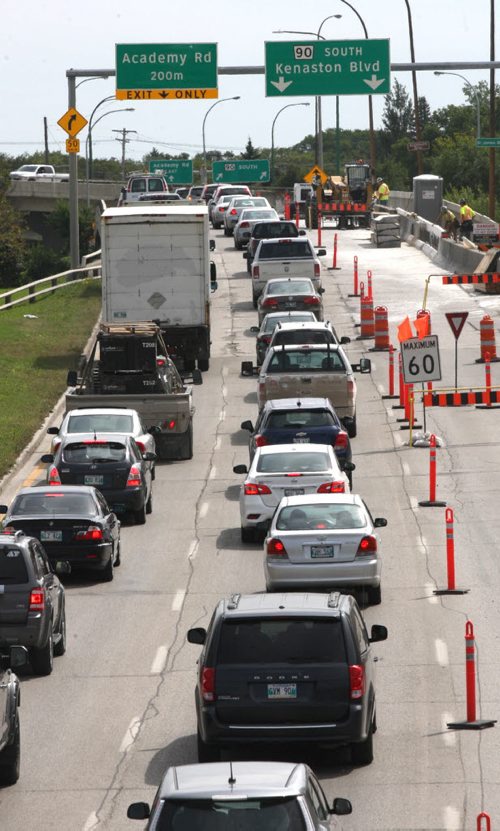 JOE BRYKSA / WINNIPEG FREE PRESS   South bound cars stuck in traffic Friday afternoon on Route 90 just past Portage Ave due to construction-Aug 26, 2016 -(  See Randy Turners story )