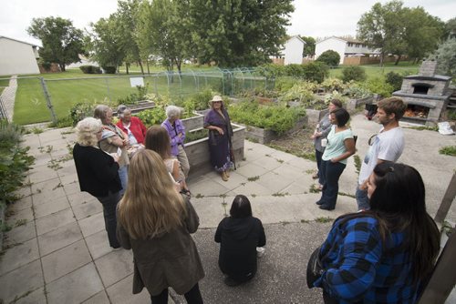 DAVID LIPNOWSKI / WINNIPEG FREE PRESS  A break out group discusses how the welfare act impacts food insecurity at 13 fires: food at Norwest Coop Community Food Centre Saturday August 27, 2016.