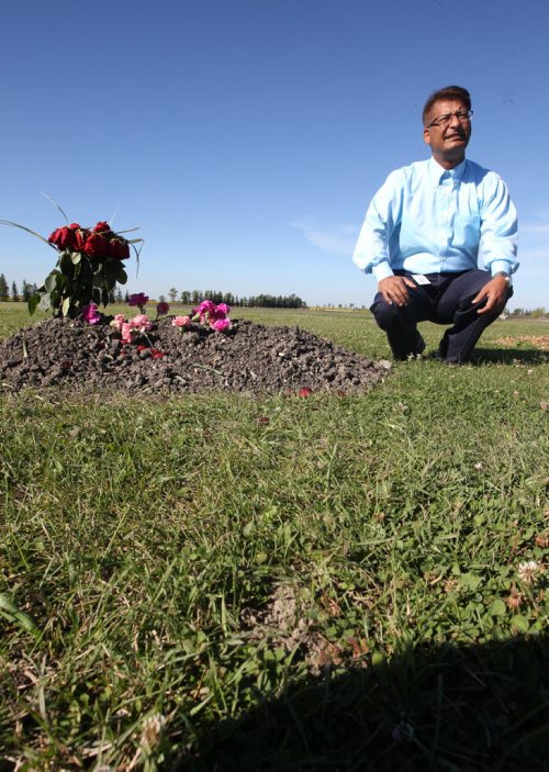 . JOE BRYKSA / WINNIPEG FREE PRESSAbdul Aziz in the Muslim part of the Transcona cemetery- which is relatively new, Aug 30, 2016- (for Sanders Sacred  Ground cemeteries feature)