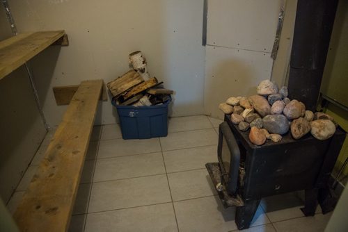 MIKE DEAL / WINNIPEG FREE PRESS Re-Sale Home 22160 Municipal 53N Road in Lorette, MB sauna room 20160830 - Tuesday August 30, 2016