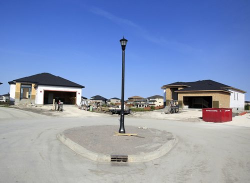 PHIL HOSSACK / WINNIPEG FREE PRESS - Sage Creek construction off Warde ave east of Lagimodier.  September 1, 2016