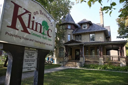 MIKE DEAL / WINNIPEG FREE PRESS  The Klinic on Broadway.  160901 Thursday, September 01, 2016