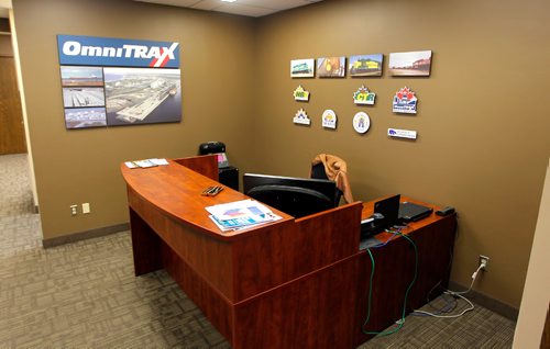 BORIS MINKEVICH / WINNIPEG FREE PRESS
Inside the OmniTrax office in Winnipeg (191 Lombard Ave). NO PHOTO CREDIT PLEASE . Kristin Annable story. Sept. 21, 2016