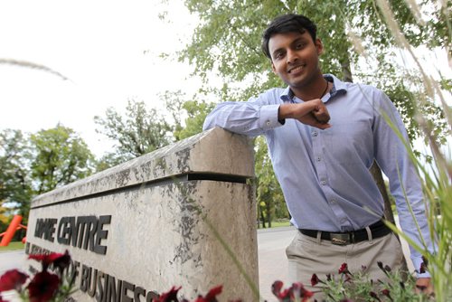 RUTH BONNEVILLE / WINNIPEG FREE PRESS

Money Matters  - Deelaka Ratnayake, a U of M student who has been investing since his second year of university.  Story is about millennials and the advantage they can have by starting to invest ASAP--something surveys show they generally don't do. 
September 21, 2016
