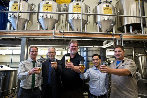 MIKE DEAL / WINNIPEG FREE PRESS
(from left): Peter Watts, Managing Director of the CMBTC, John Longhurst from the Canada Foodgrains Bank, Columnist Doug Speirs, Andrew Nguyen, Malting and Brewing Technical Specialist and Bryce Lodge, Malting and Brewing Technician in the brewery of the Canadian Malting Barley Technical Centre on the main floor of the Canadian Grain Commission Building, 303 Main Street.
160922 - Thursday, September 22, 2016 - 

