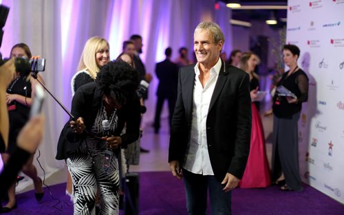 TREVOR HAGAN / WINNIPEG FREE PRESS
Michael Bolton on the red carpet at the David Foster Foundation Gala, Saturday, September 24, 2016.