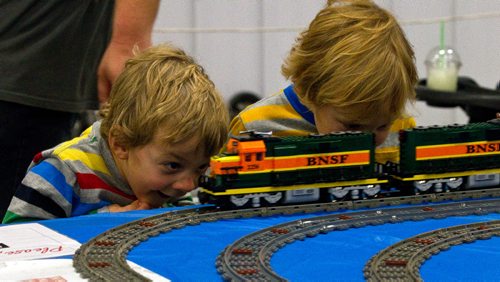 MIKE DEAL / WINNIPEG FREE PRESS
An excited Garrett Giroux (left), 4, and his brother, Rhys, 4, drove in from Brandon to check out the 2016 Manitoba Mega Train Show at the Red River Exhibition Park Sunday afternoon.
160925 - Sunday, September 25, 2016 - 

