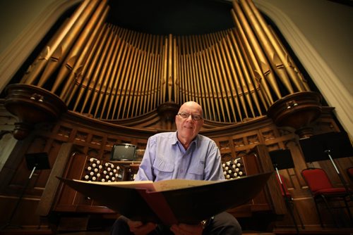 RUTH BONNEVILLE / WINNIPEG FREE PRESS

Portrait of Don Menzies at the organ that he has played at Westminster United Church for 50yrs.
See Gordon Sinclair's column.  

September 28, 2016

