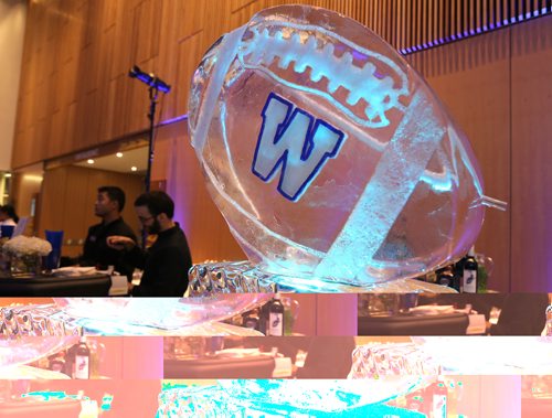 JASON HALSTEAD / WINNIPEG FREE PRESS

Attendees at the Winnipeg Blue Bombers Legacy Gala Dinner at the RBC Convention Centre Winnipeg on Sept. 21, 2016, enjoyed martinis poured through an ice sculpture sponsored by the Johnston Group. (See Social Page)