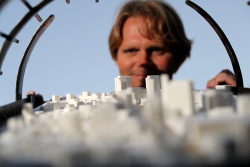 TREVOR HAGAN / WINNIPEG FREE PRESS
Architect Brent Bellamy looks down onto his Winnipeg Sundial, as part of Nuit Blanche, Saturday, October 1, 2016.