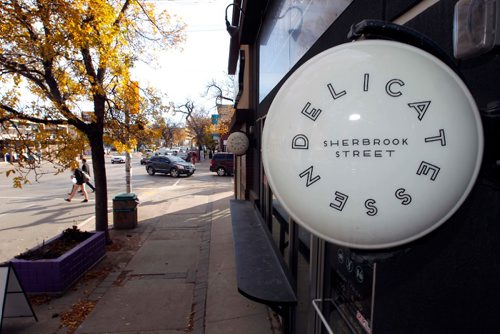 BORIS MINKEVICH / WINNIPEG FREE PRESS
FOOD - Venues on Sherbrook Street.  102 Sherbrook is where Sherbrook Street Deli is. General shots of the place from outside. Oct. 3, 2016