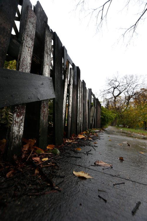 WAYNE GLOWACKI / WINNIPEG FREE PRESS


A street in the North End for Mike McIntyre's  story on a youth. Oct. 7 2016