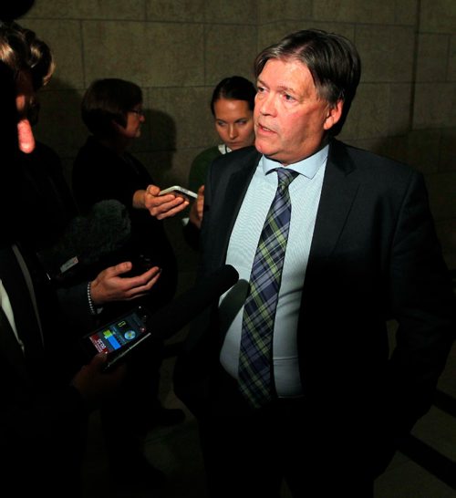 BORIS MINKEVICH / WINNIPEG FREE PRESS
Question period at the Manitoba Legislature. Ian Wishart after in media scrum. Oct. 11, 2016