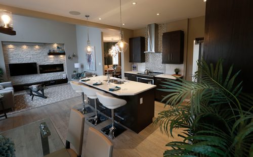 WAYNE GLOWACKI / WINNIPEG FREE PRESS

Homes. The great room in 3 Snowberry Circle in Sage Creek.   The Kensington Homes sales rep is  Rene Giroux. Todd Lewys story   Oct. 18 2016