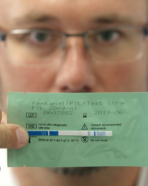 JOE BRYKSA / WINNIPEG FREE PRESSPharmacist / Owner of Brothers Pharmacy Mike Watts at 542 Selkirk Ave with fentanyl testing strips he just took into stock  - For $5 each users/parents can test drugs to see if they are laced with deadly fentanyl-Oct 20, 2016 -(See Bill Redekop story)