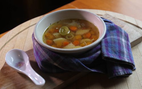 
RUTH BONNEVILLE / WINNIPEG FREE PRESS

 
October 26 food front. 
 
1. Harvest Moon Herb Soup

Wendy King feature.

October 21, 2016