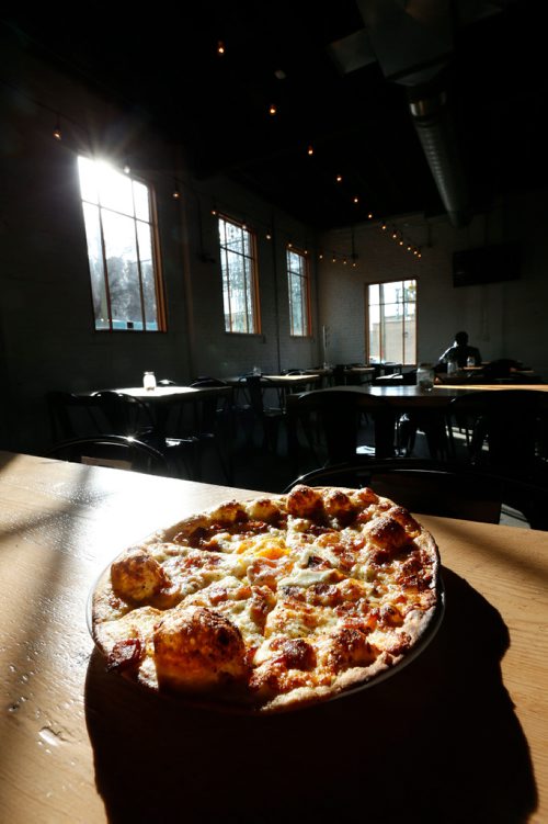 
WAYNE GLOWACKI / WINNIPEG FREE PRESS


Restaurant Review of the PEG Beer Co. on Pacific Ave.  A Bacon and Egg Flatbread. Alison Gillmor story Oct. 25 2016