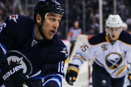 MIKE DEAL / WINNIPEG FREE PRESS
The Winnipeg Jets' Shawn Matthias (16) looks up the ice during play against the Buffalo Sabres' Sunday afternoon at the MTS Centre.
161030 - Sunday October 30, 2016