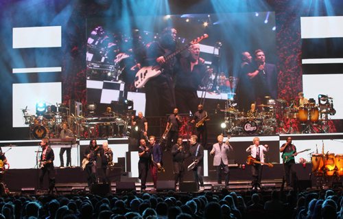 JOE BRYKSA / WINNIPEG FREE PRESSEarth Wind and Fire and Chicago played the MTS Centre Wednesday evening  -Nov 02, 2016 -(See Review)