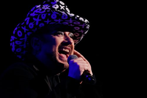 JOHN WOODS / WINNIPEG FREE PRESS
Boy George performs in Winnipeg Sunday, November 6, 2016. 
