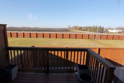 BORIS MINKEVICH / WINNIPEG FREE PRESS
RESALE HOMES - 6 Prairieview Cove in Dugald, Manitoba. The realtor is Anders Frederiksen. View from back door onto an open field across Hwy 206. Nov 7, 2016