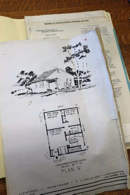 
WAYNE GLOWACKI / WINNIPEG FREE PRESS

A house plan sketch from 1947 in the Special Committee on Housing folder that included wartime housing for veterans, this folder is in the City of Winnipeg Archives and Records Control Branch.  Randy Turner story.  Nov. 8 2016
