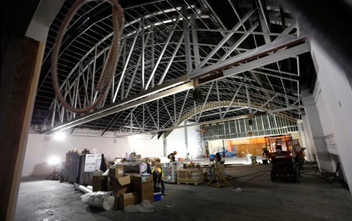 WAYNE GLOWACKI / WINNIPEG FREE PRESS






  File shot. Sneek peek of the construction going on in  Alloway Hall  in the Manitoba Museum Wednesday that is part of the Expansion and Renewal Project.  THIS IS NOT PART of the Jim Carr, Minister of Natural Resources  $2.5 million funding announcement. Nov. 9 2016