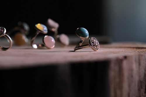 
RUTH BONNEVILLE / WINNIPEG FREE PRESS

Threads Craft Sale:
 Kitson Blue jewelry designer  Alyssa Dawn.
Double wrapped stone rings with non-tarnishable metals.  
November 10, 2016