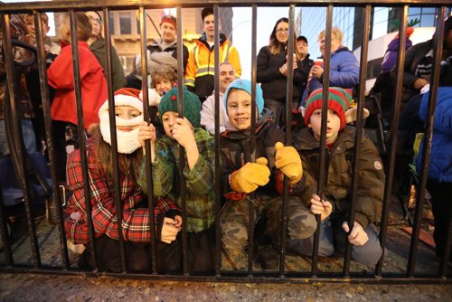 TREVOR HAGAN / WINNIPEG FRESS PRESS
The Santa Claus Parade, Saturday, November 12, 2016.