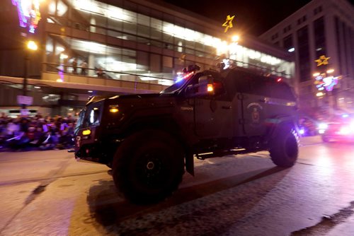 TREVOR HAGAN / WINNIPEG FRESS PRESS
The Winnipeg Police Tactical Support Vehicle during the Santa Claus Parade, Saturday, November 12, 2016.