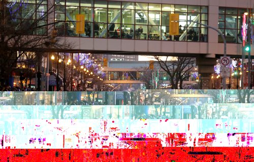 TREVOR HAGAN / WINNIPEG FRESS PRESS
The Santa Claus Parade, Saturday, November 12, 2016.